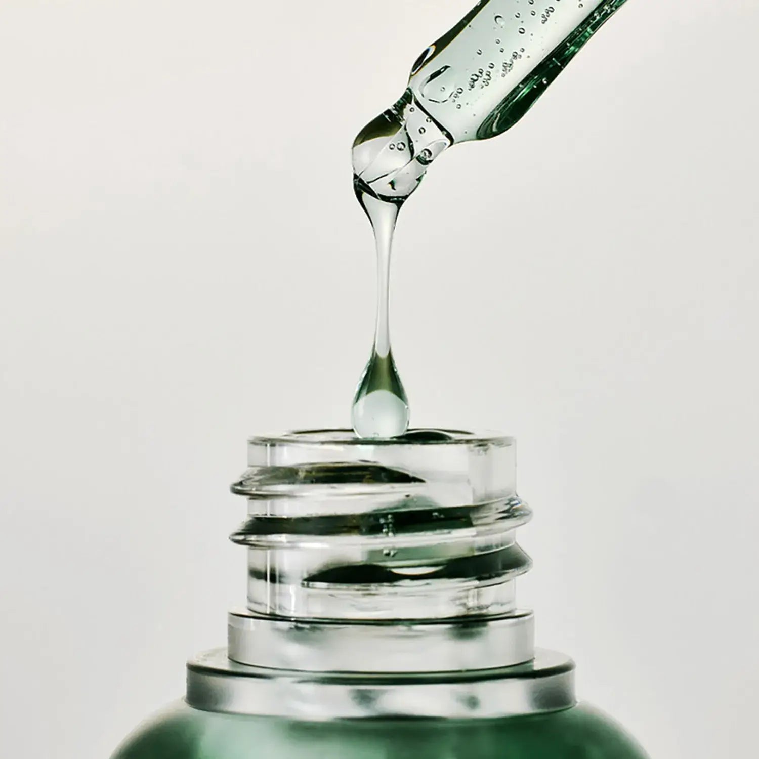 Holy Hyssop Serum 12