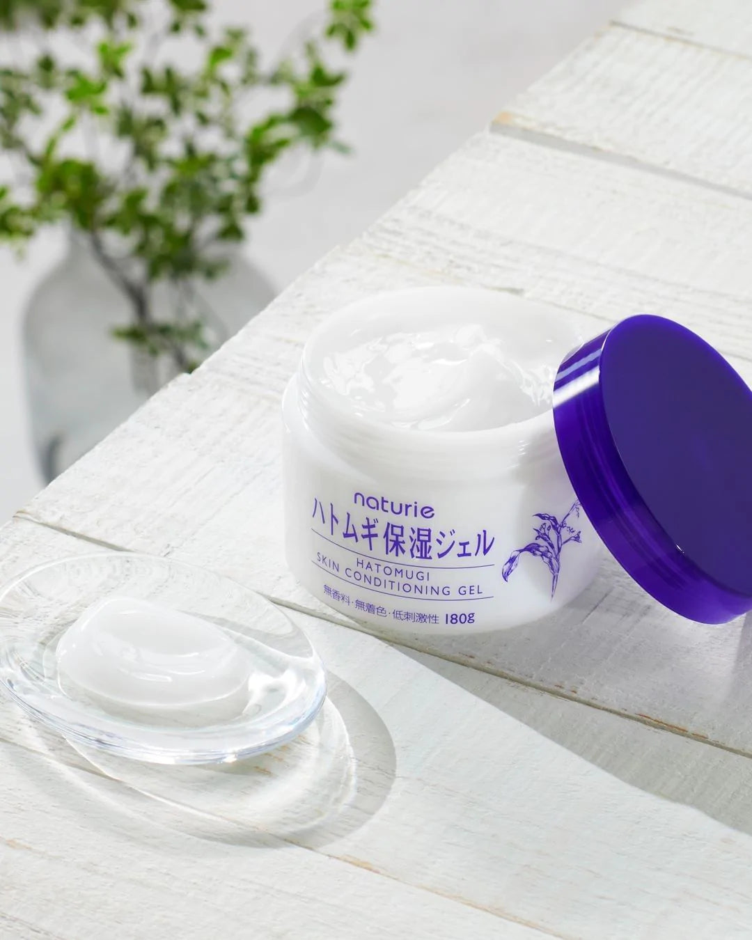 Hatomugi Skin Conditioning Gel
